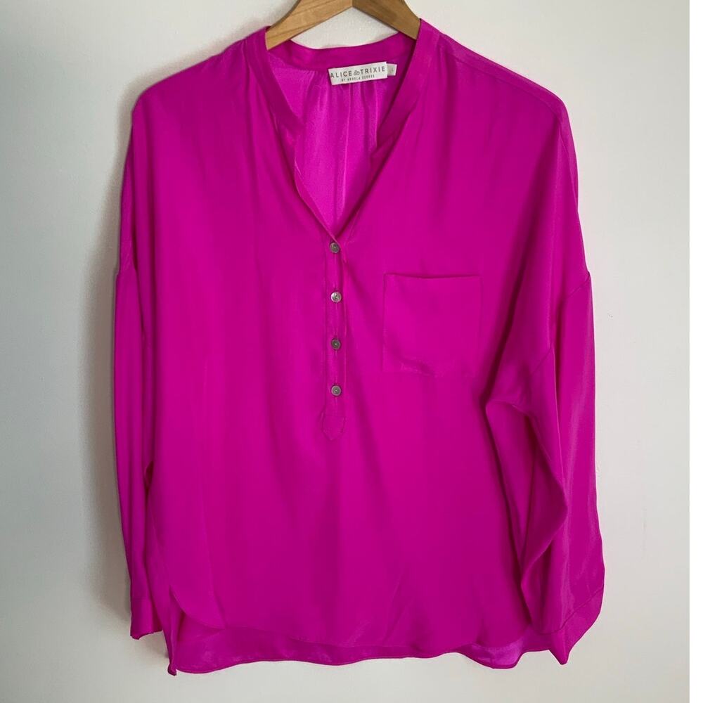 Alice & Trixie Pink Silk‎ Popover Blouse size large